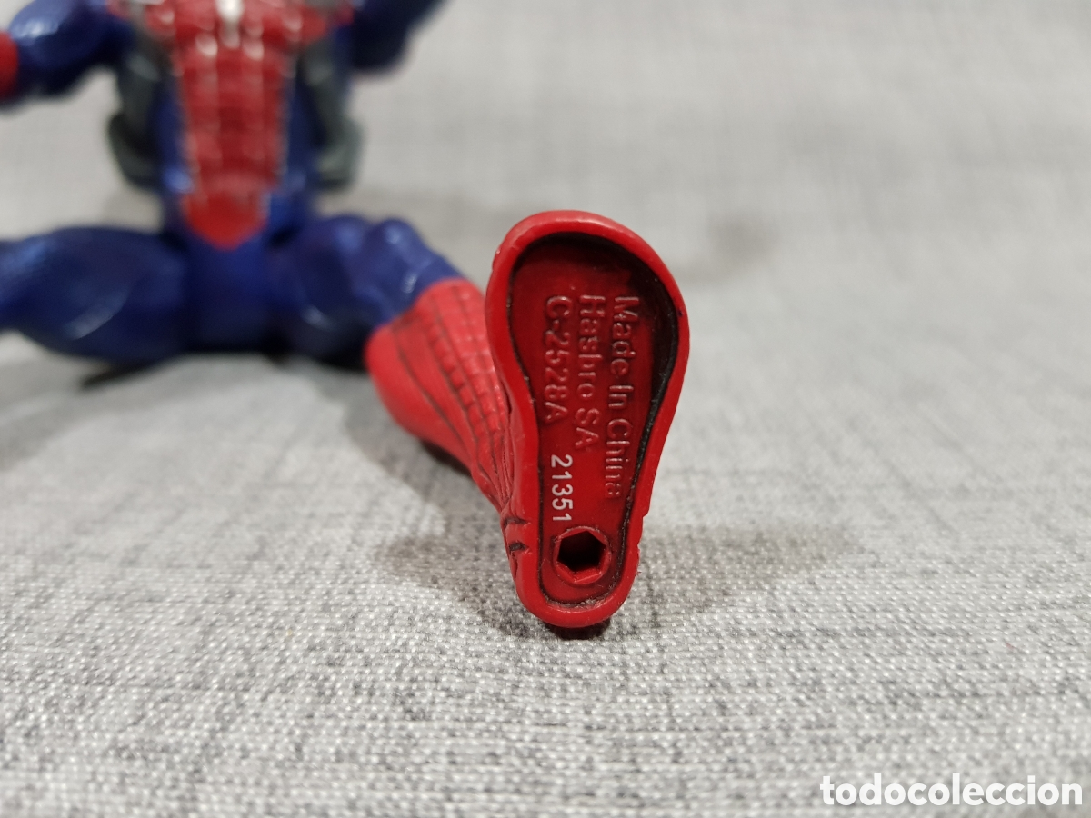 Figuras y mu&ntilde;ecos Marvel: SPIDERMAN LANZADOR DE AGUA. HASBRO 2012. - Foto 11
