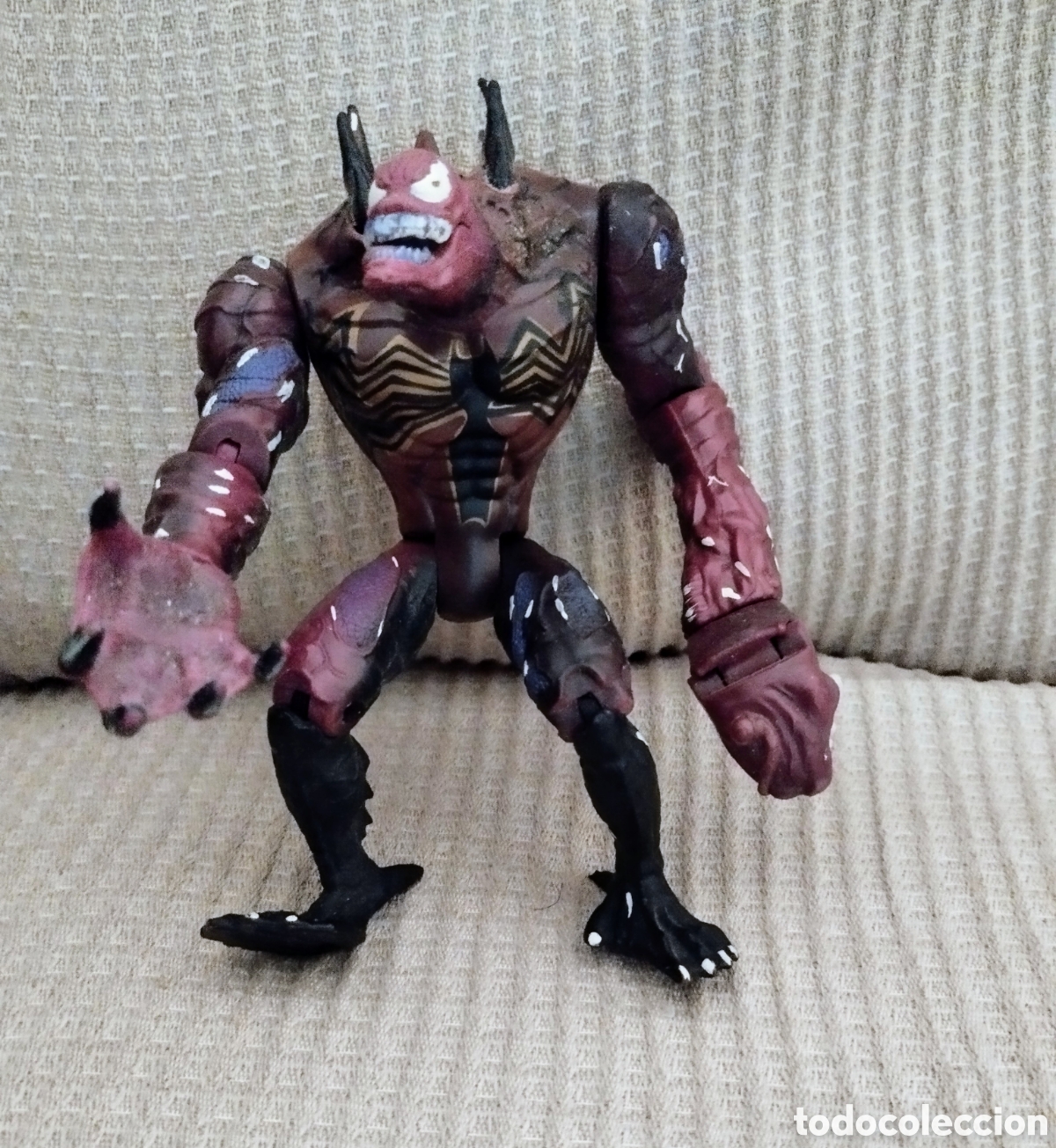 Figuras y mu&ntilde;ecos Marvel: FIGURA VENOM BLACK - Foto 1