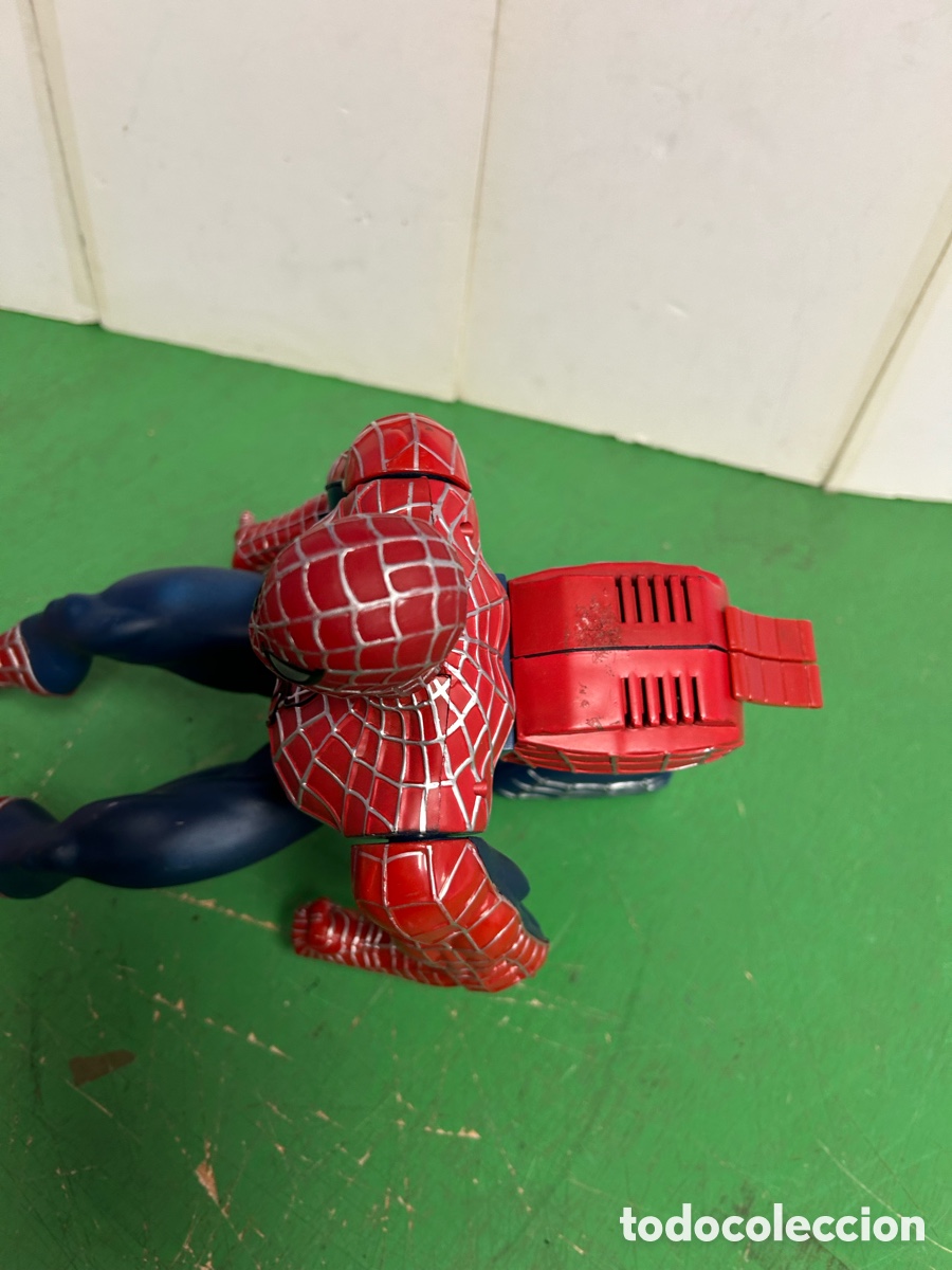 Figuras y mu&ntilde;ecos Marvel: ESPIEDERMAN MU&Ntilde;ECO CON SONIDO Y MOVIMIENTOS - Foto 3