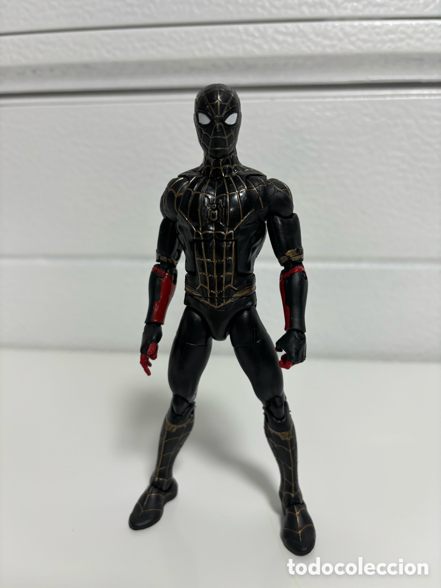 Figuras y mu&ntilde;ecos Marvel: Spiderman No Way Home (Black and Gold) - Foto 1