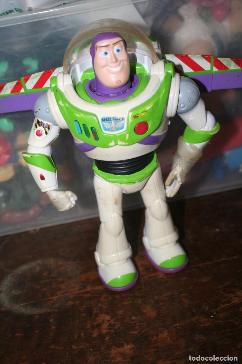 Figuras y mu&ntilde;ecos Marvel: mu&ntilde;eco mu&ntilde;eco disney buzz light year 2018 - Foto 1