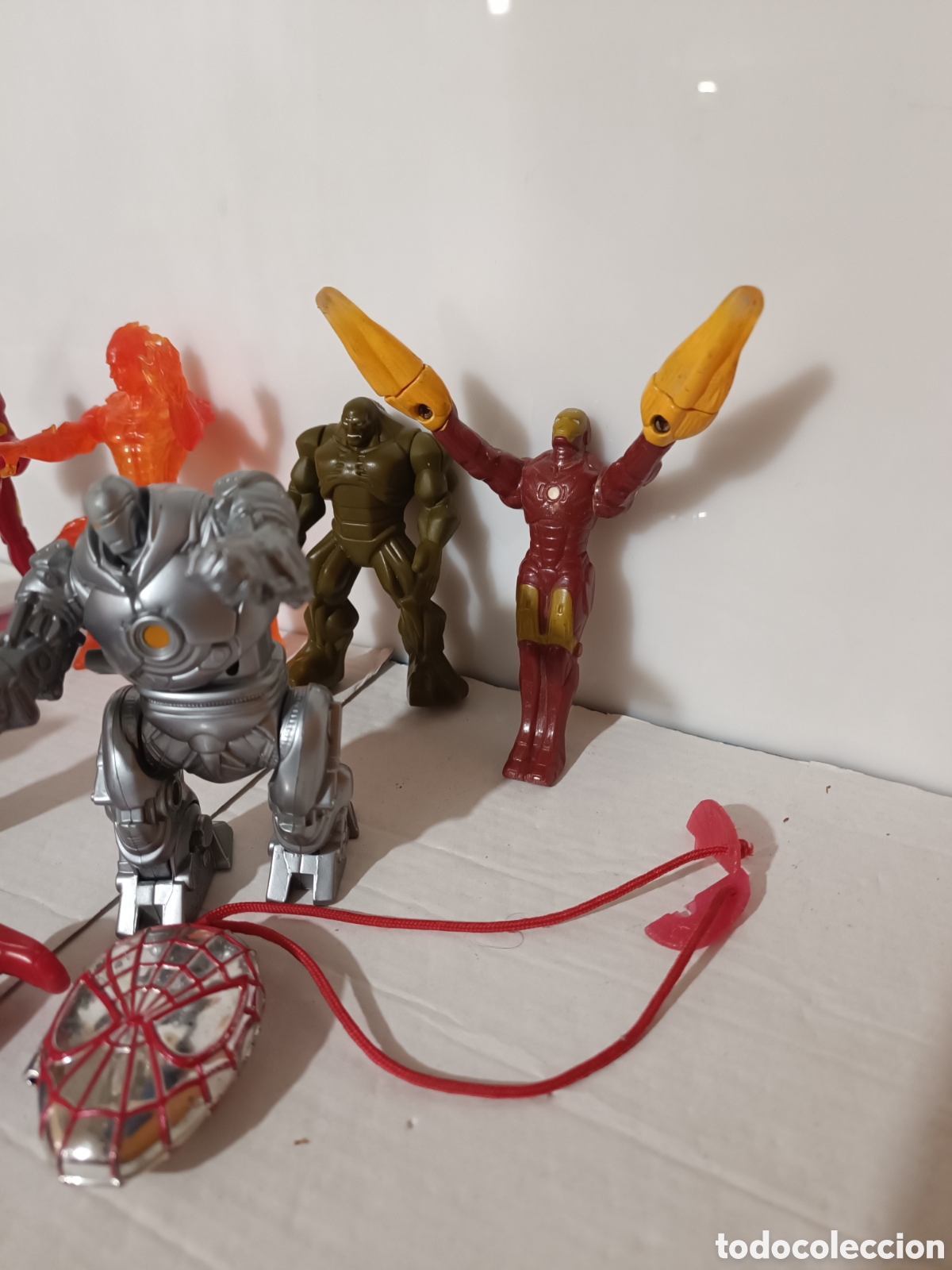 Figuras y mu&ntilde;ecos Marvel: Figuras Marvel McDonalds y Burger King - Foto 2