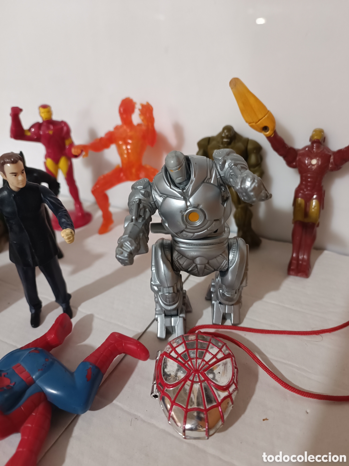 Figuras y mu&ntilde;ecos Marvel: Figuras Marvel McDonalds y Burger King - Foto 3