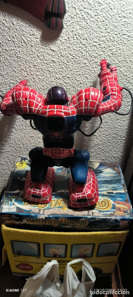 Figuras y mu&ntilde;ecos Marvel: FABULOSOS ROBOSAPIENS SPIDERMAN, FUNCIONANDO VER VIDEO - Foto 2
