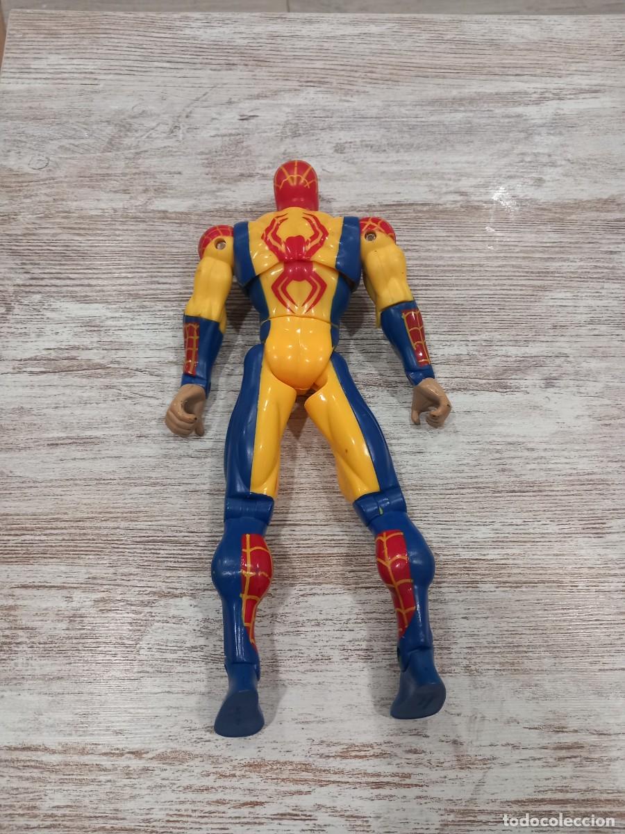 Figuras y mu&ntilde;ecos Marvel: Spiderman grande 2000 Marvel - Foto 2
