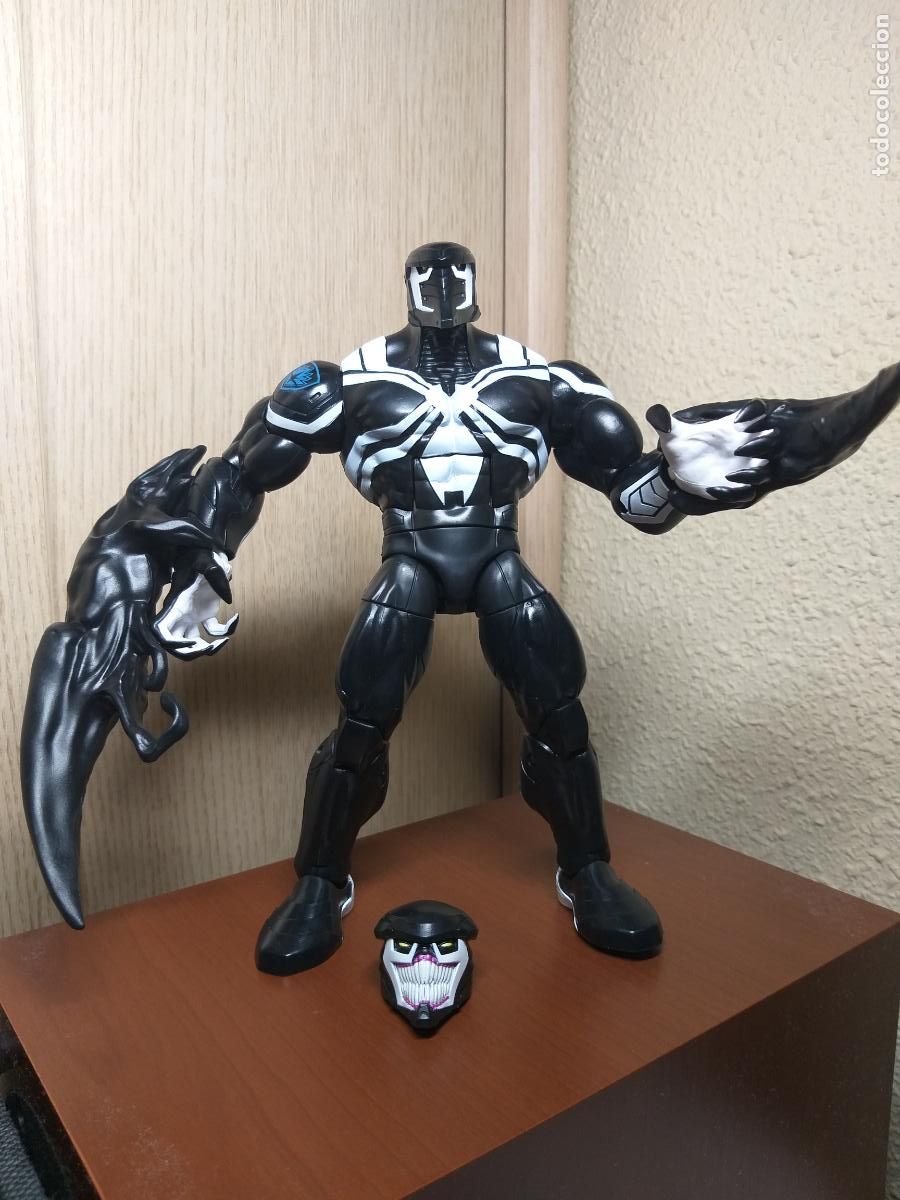Figuras y mu&ntilde;ecos Marvel: MARVEL LEGENDS SPACE VENOM VENENO HASBRO SPIDERMAN - Foto 1