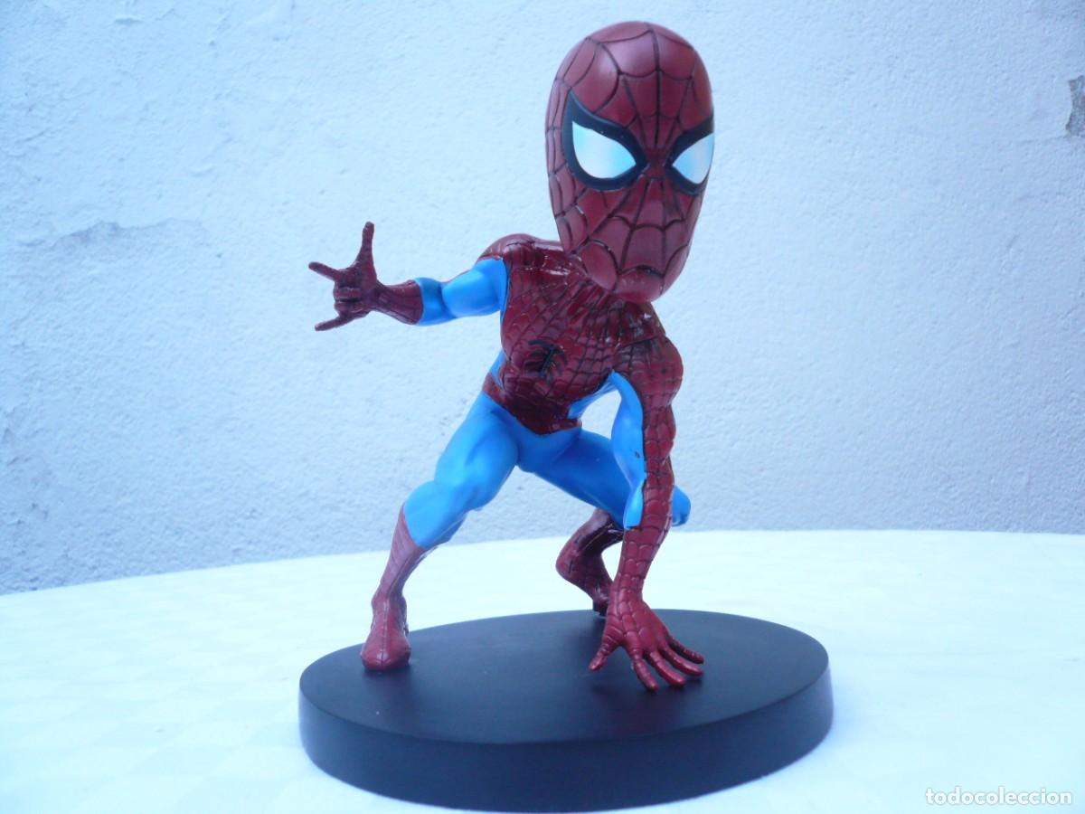 Figuras y mu&ntilde;ecos Marvel: FIGURA DE SPIDERMAN HEAD KNOCKER NUEVA EN SU CAJA - Foto 1
