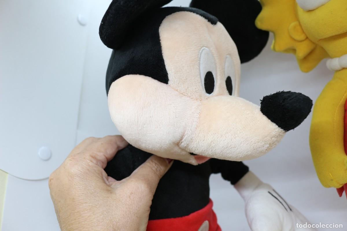 Figuras y mu&ntilde;ecos Marvel: Peluches Mickey 35 cm y Lisa Simpson 32 cm - Foto 6