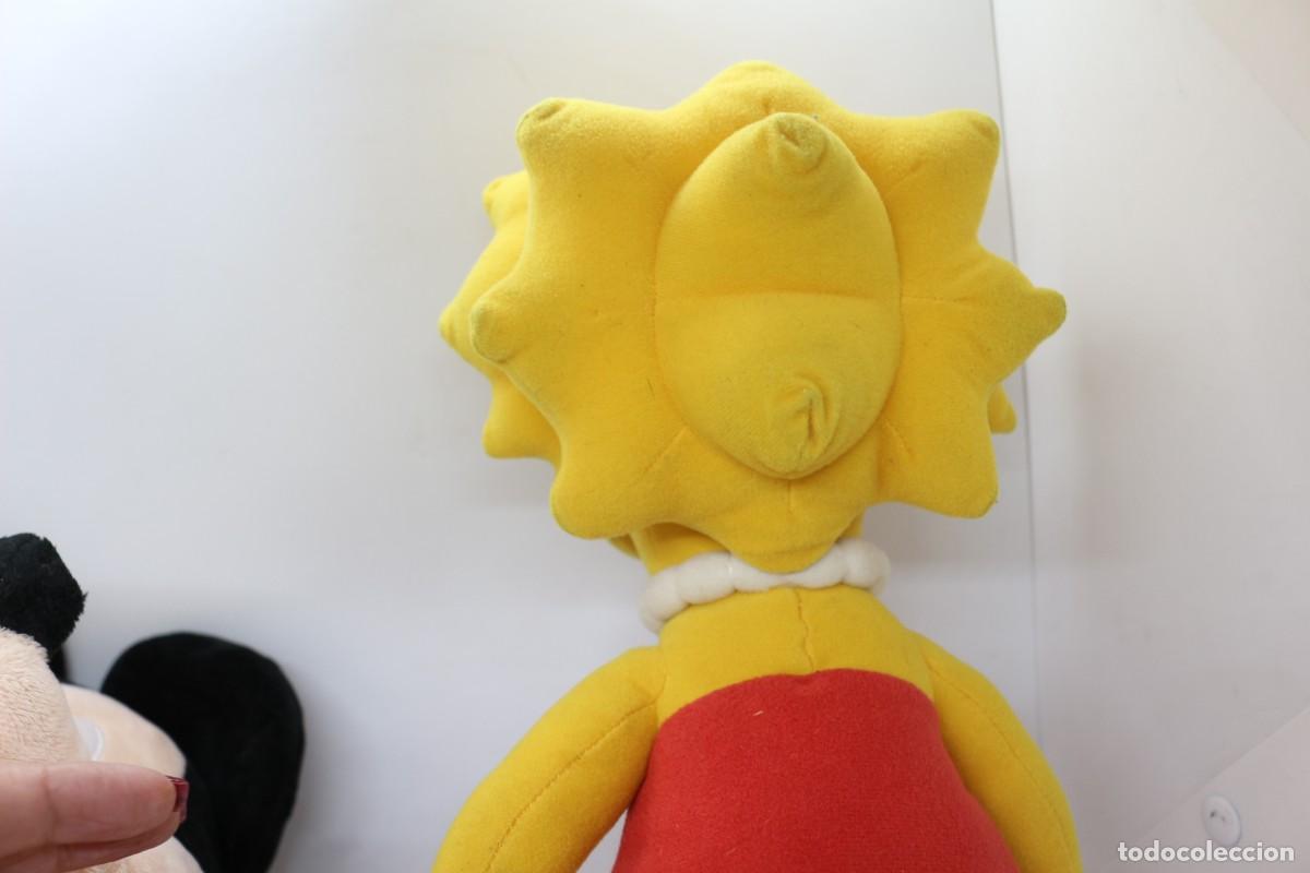 Figuras y mu&ntilde;ecos Marvel: Peluches Mickey 35 cm y Lisa Simpson 32 cm - Foto 8