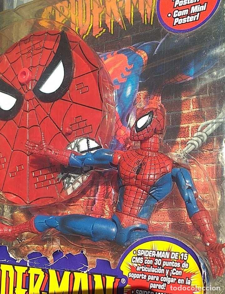 Figuras y mu&ntilde;ecos Marvel: SPIDERMAN CLASICO Marvel 2001 sin abrir en Blister. - Foto 2