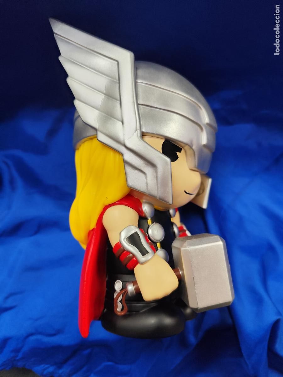 Figuras y mu&ntilde;ecos Marvel: Hucha Thor 20 CM Multicolor - Foto 3