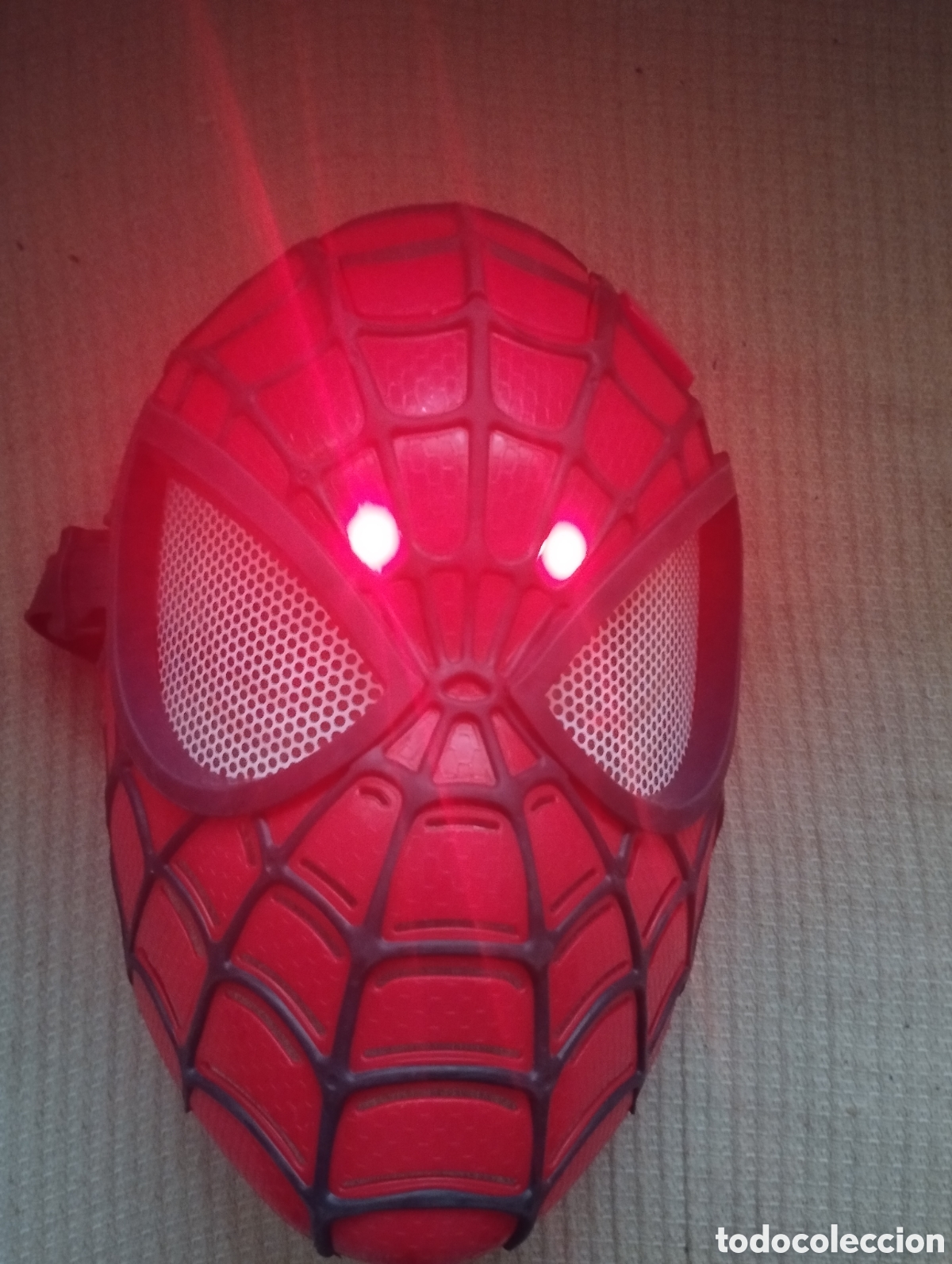 Figuras y mu&ntilde;ecos Marvel: MASCARA SPIDERMAN CON LUZ - Foto 1