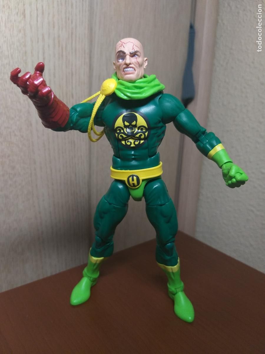 Figuras y mu&ntilde;ecos Marvel: BARON VON STRUKER MARVEL LEGENDS - Foto 1