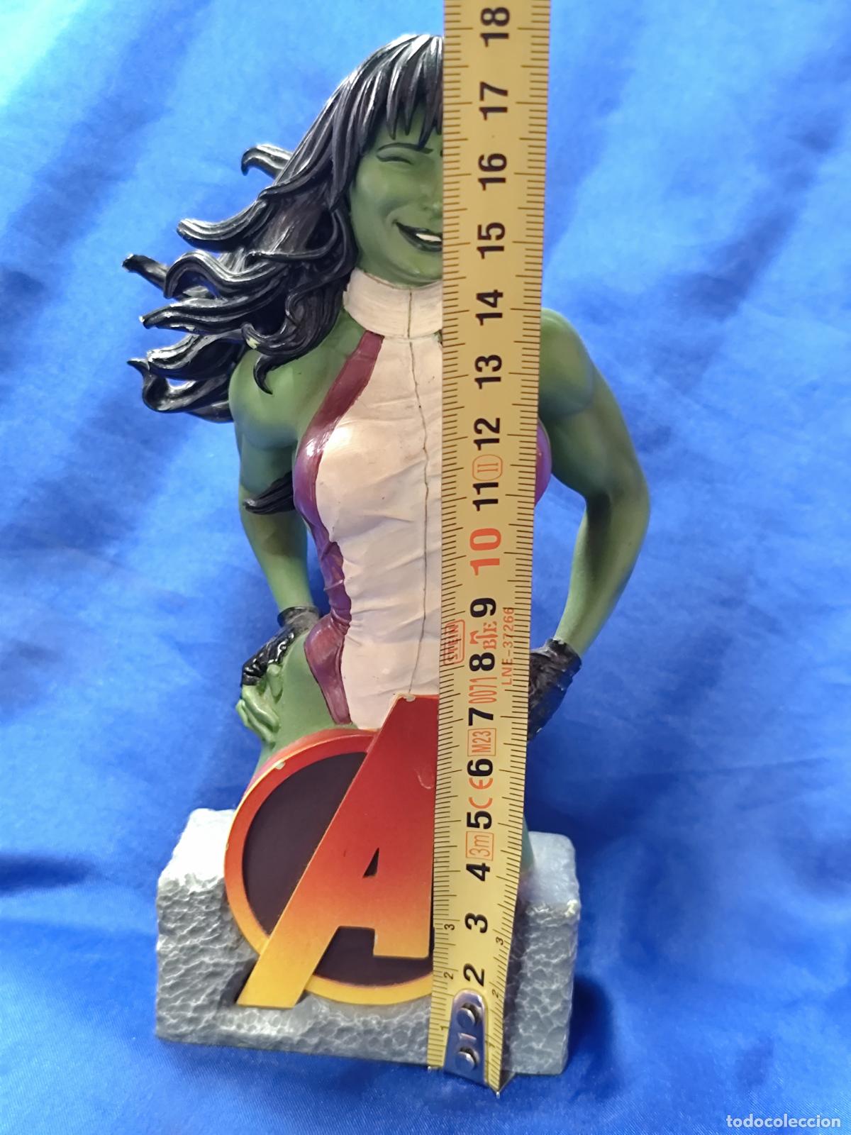 Figuras y mu&ntilde;ecos Marvel: busto she hulk marvel numerada - Foto 7