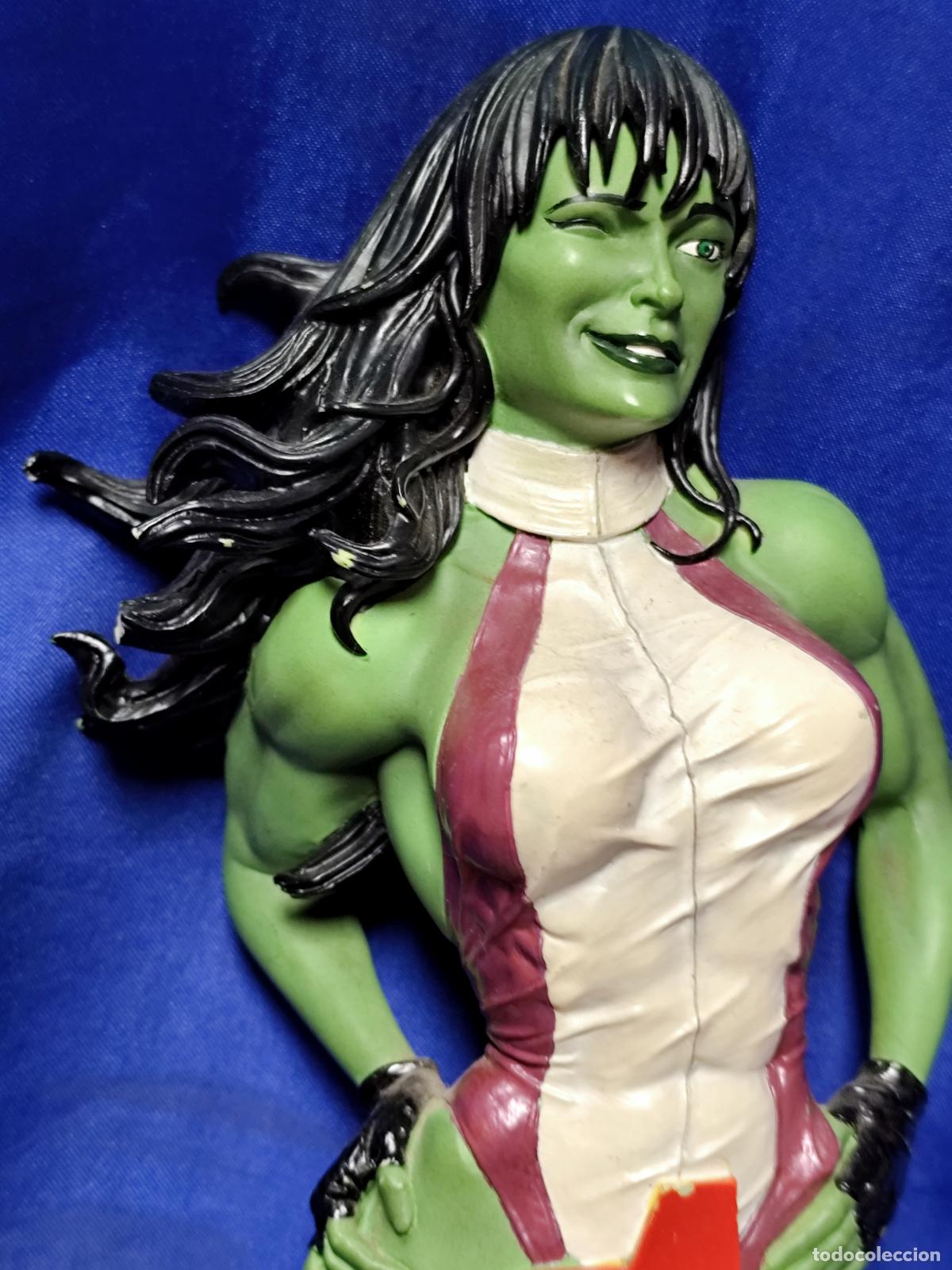 Figuras y mu&ntilde;ecos Marvel: busto she hulk marvel numerada - Foto 1