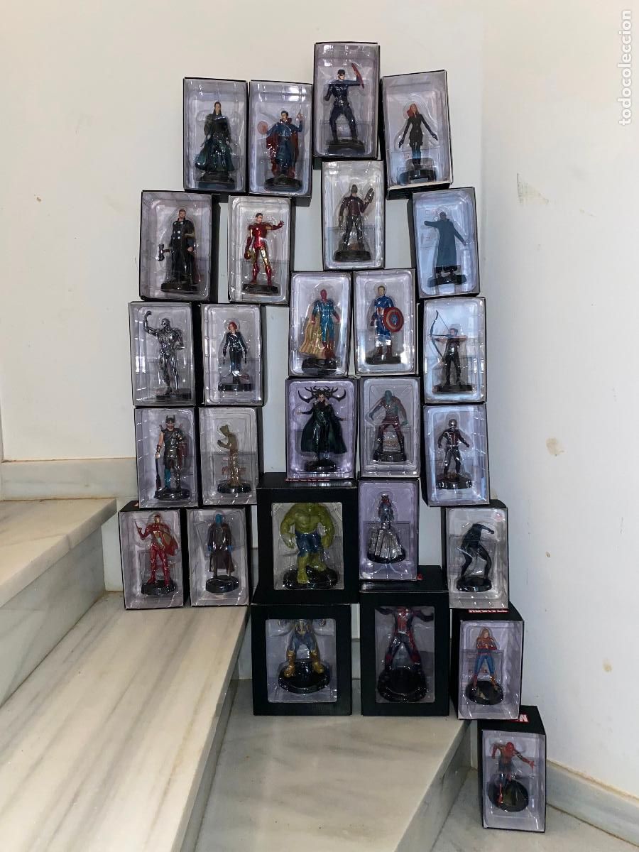 Figuras y mu&ntilde;ecos Marvel: Lote 27 figuras Marvel Todas nuevas y sin abrir - Foto 1