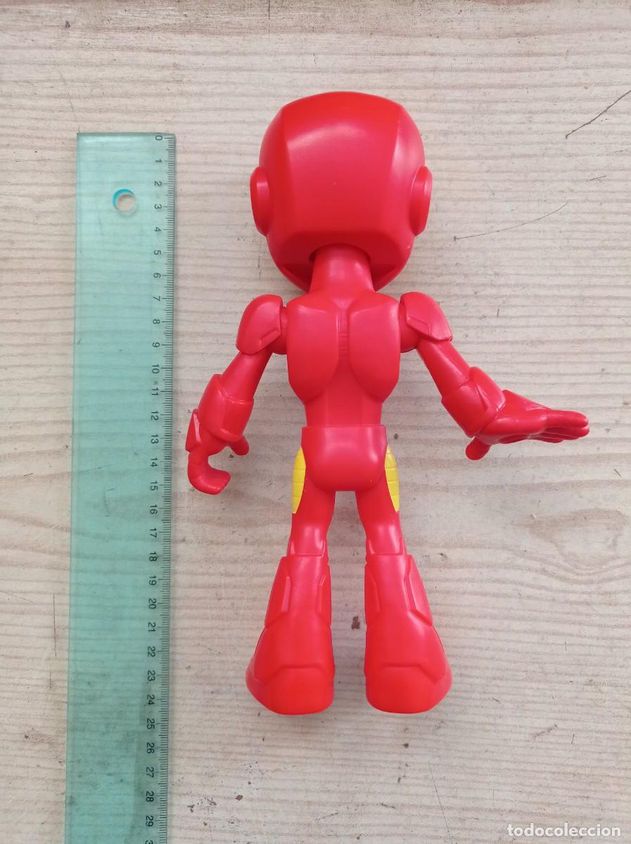 Figuras y mu&ntilde;ecos Marvel: Figura Iron-Man - Marvel - 2022 - Hasbro - 25 Centimetros - Foto 2