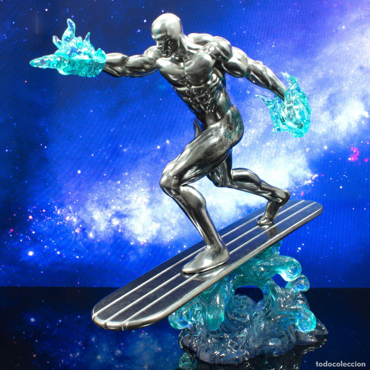Figuras y mu&ntilde;ecos Marvel: Silver Surfer - 33 cms - Diamond Toys - Foto 1
