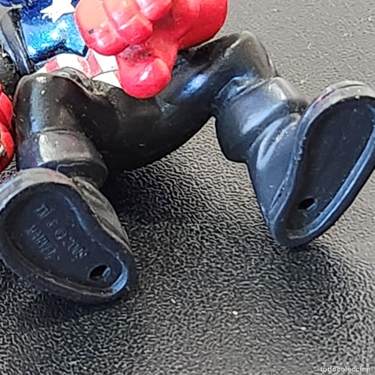 Figuras y mu&ntilde;ecos Marvel: Figura Capit&aacute;n Am&eacute;rica &middot; Marvel Super Hero Squad (Hasbro 2009) - Foto 4