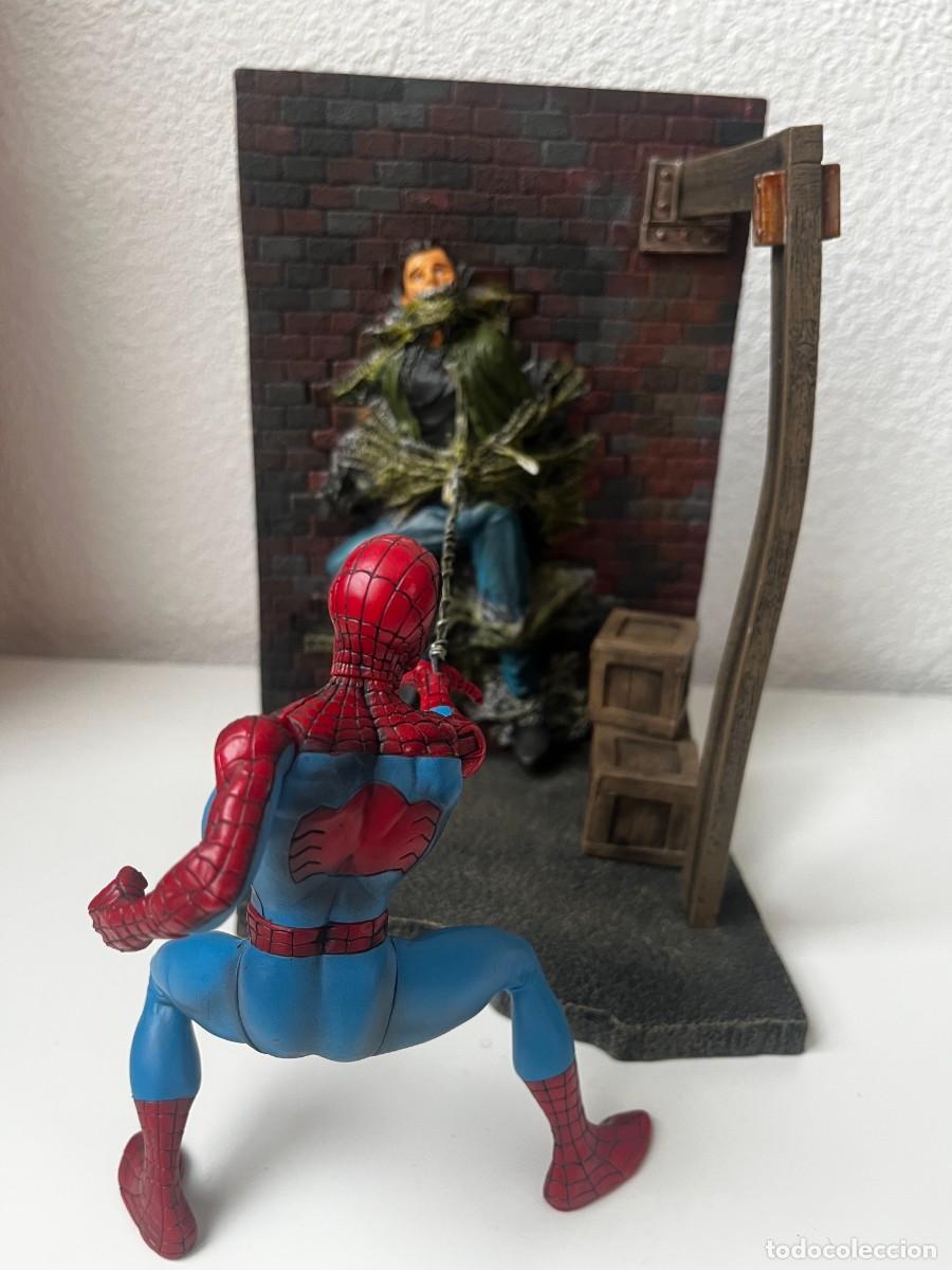 Figuras y mu&ntilde;ecos Marvel: Spiderman Marvel Select Diorama 2002 Marvel Comics - Foto 1