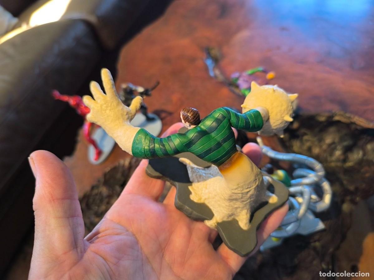 Figuras y mu&ntilde;ecos Marvel: 8 FIGURAS DE DISNEY MARVEL VIETNAM - Foto 17