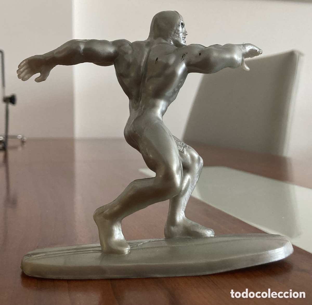 Figuras y mu&ntilde;ecos Marvel: Figura de Siver Surfer - Foto 3