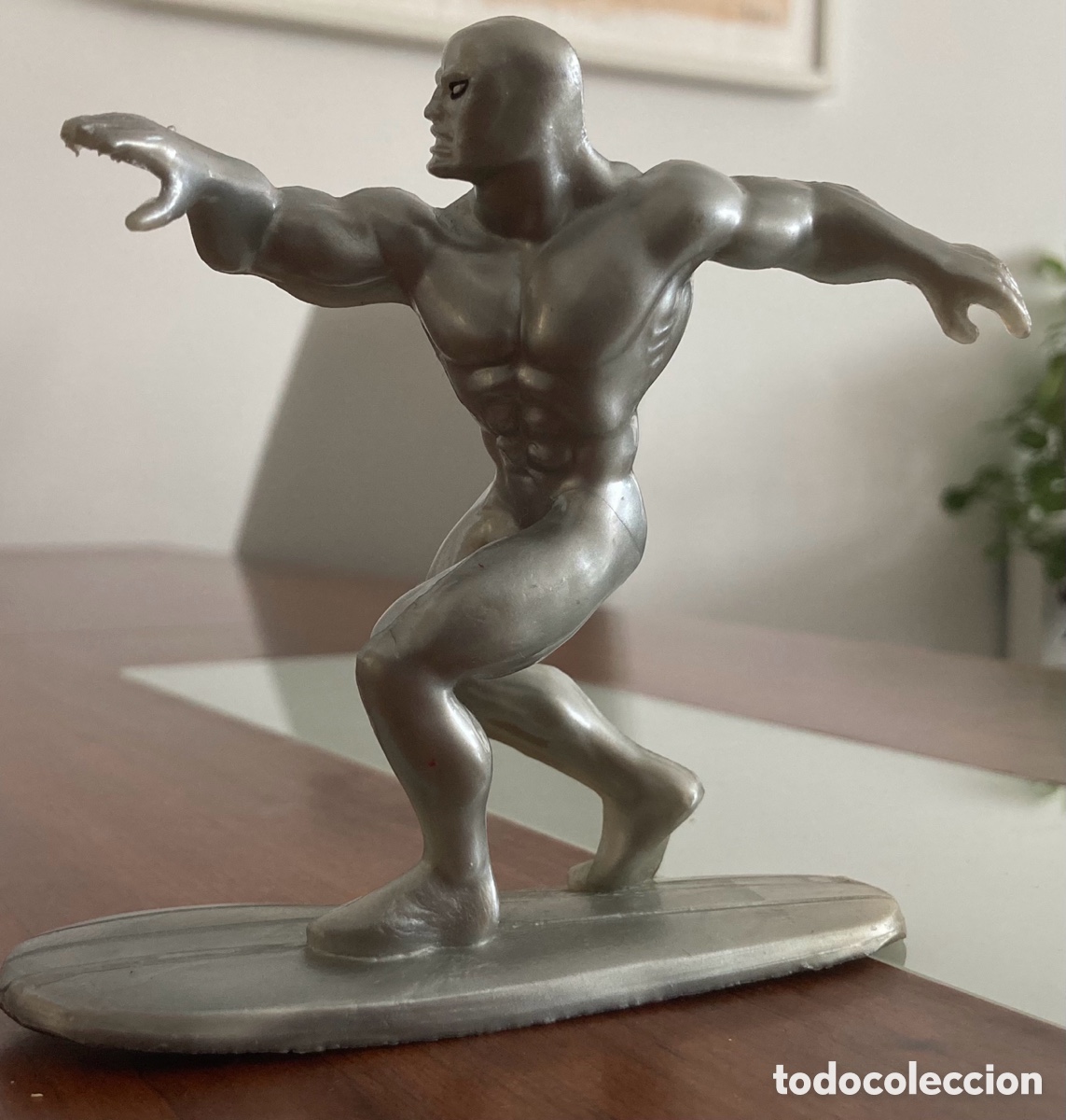 Figuras y mu&ntilde;ecos Marvel: Figura de Siver Surfer - Foto 1