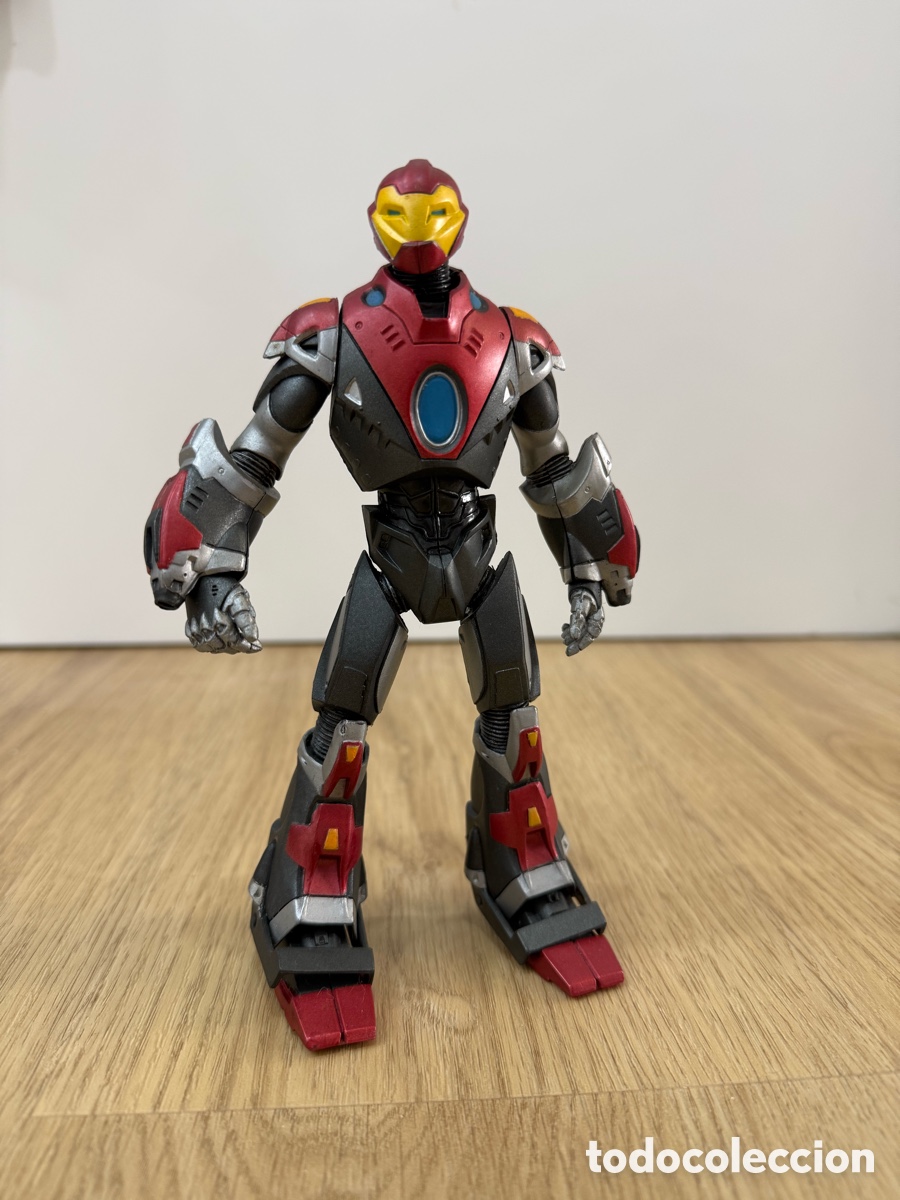 Figuras y mu&ntilde;ecos Marvel: Diamond Select Ultimate Ironman - Foto 1