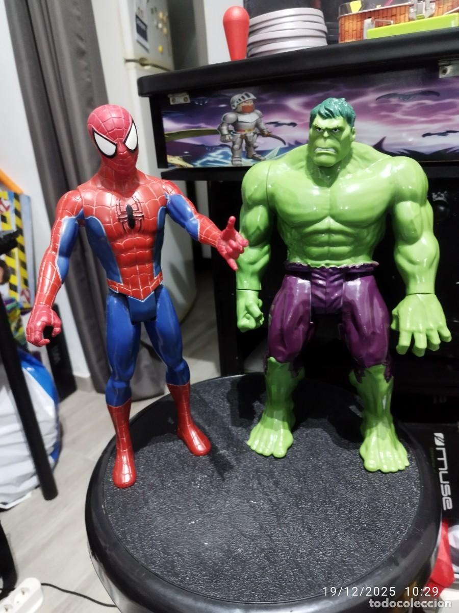 Figuras y mu&ntilde;ecos Marvel: 2 Figuras Marvel Spiderman y Hulk - Foto 3