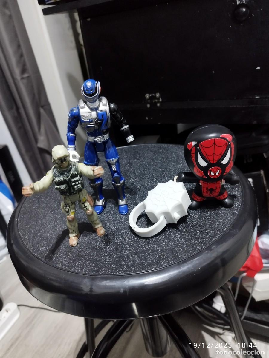 Figuras y mu&ntilde;ecos Marvel: 3 Figuras Coleccionables - Foto 1