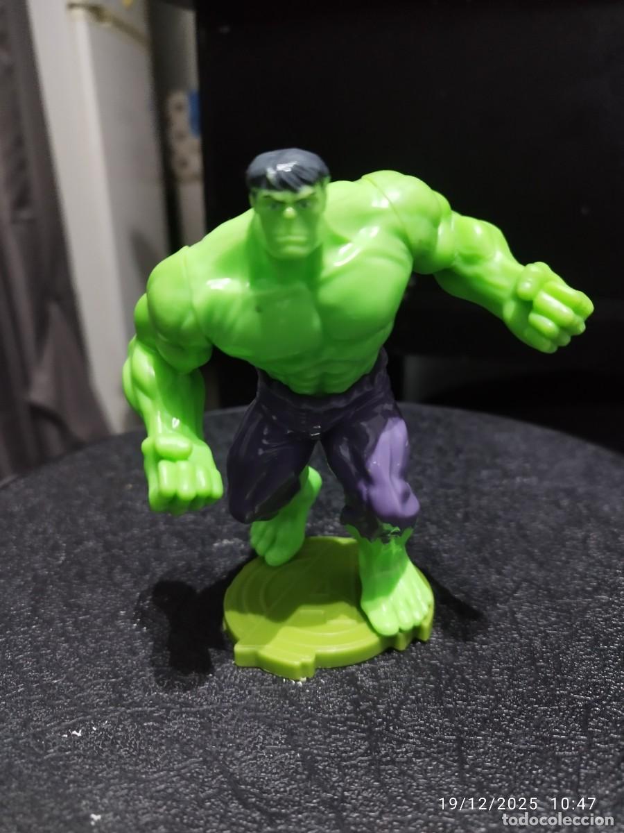 Figuras y mu&ntilde;ecos Marvel: Figura Hulk 2014 con base - Foto 1
