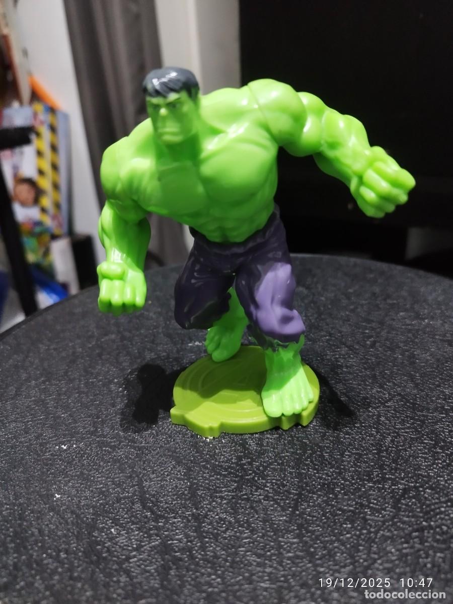 Figuras y mu&ntilde;ecos Marvel: Figura Hulk 2014 con base - Foto 2