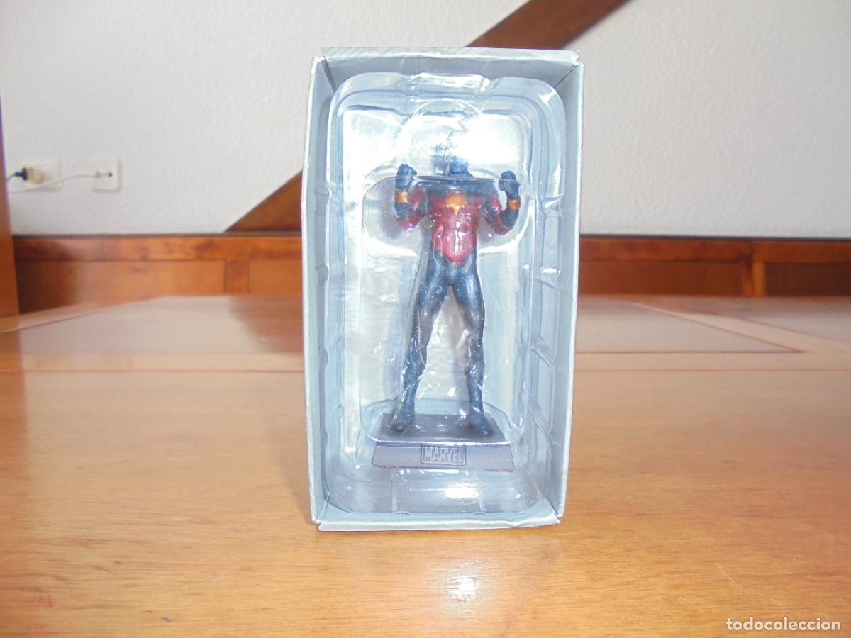 Figuras y mu&ntilde;ecos Marvel: FIGURA MARVEL PLOMO: CAPITAN MARVEL. EAGLEMOSS PUBLICATIONS LTD. 2011 CON FASC&Iacute;CULO Y CAJA ORIGINAL - Foto 8