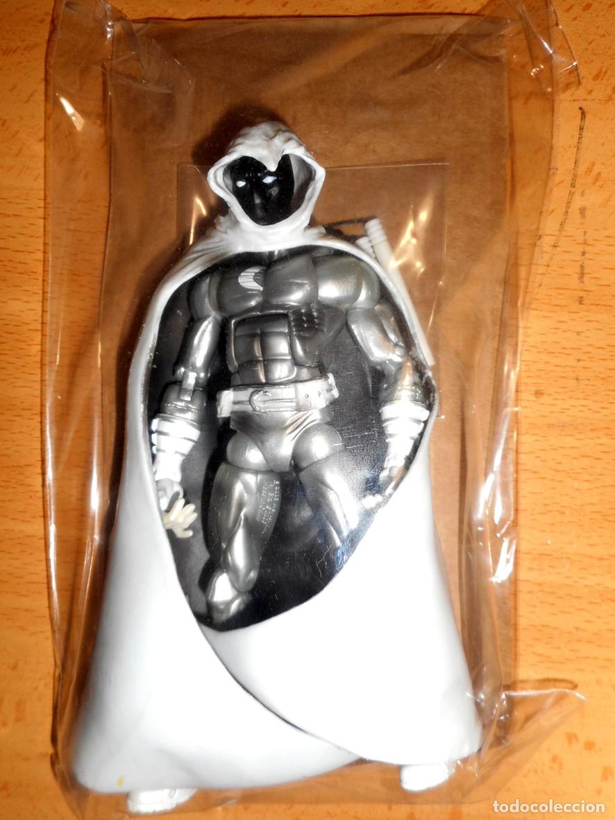 Figuras y Mu&ntilde;ecos Marvel: FIGURA MARVEL LEGENDS SERIE 15 - MOON KNIGHT SILVER VARIANT (CABALLERO LUNA) TOY BIZ 2006