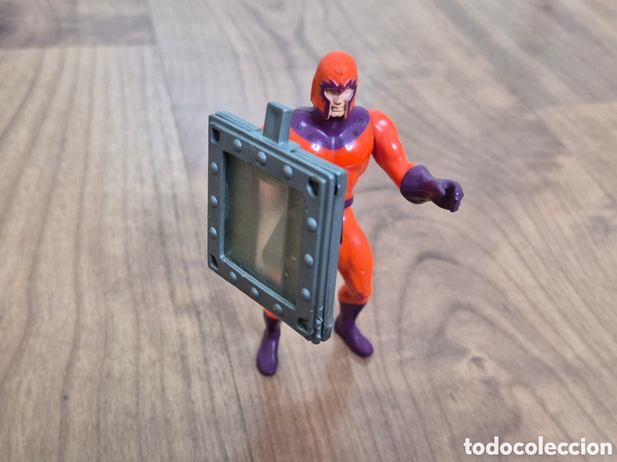Figuras y Mu&ntilde;ecos Marvel: Magneto. Secret Wars. 1983. Marvel. Comics Group