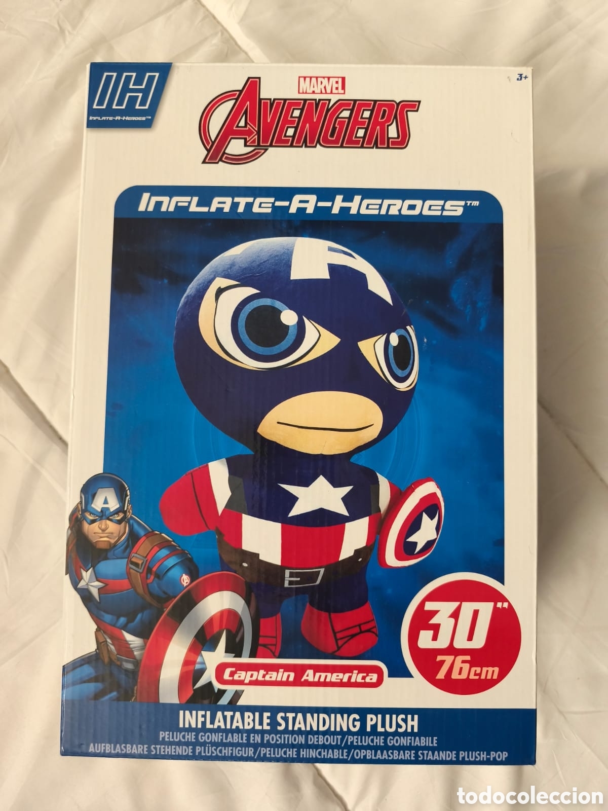 Figuras y Mu&ntilde;ecos Marvel: Peluche inflable gigante Capitan America. 76 cm. Marvel.
