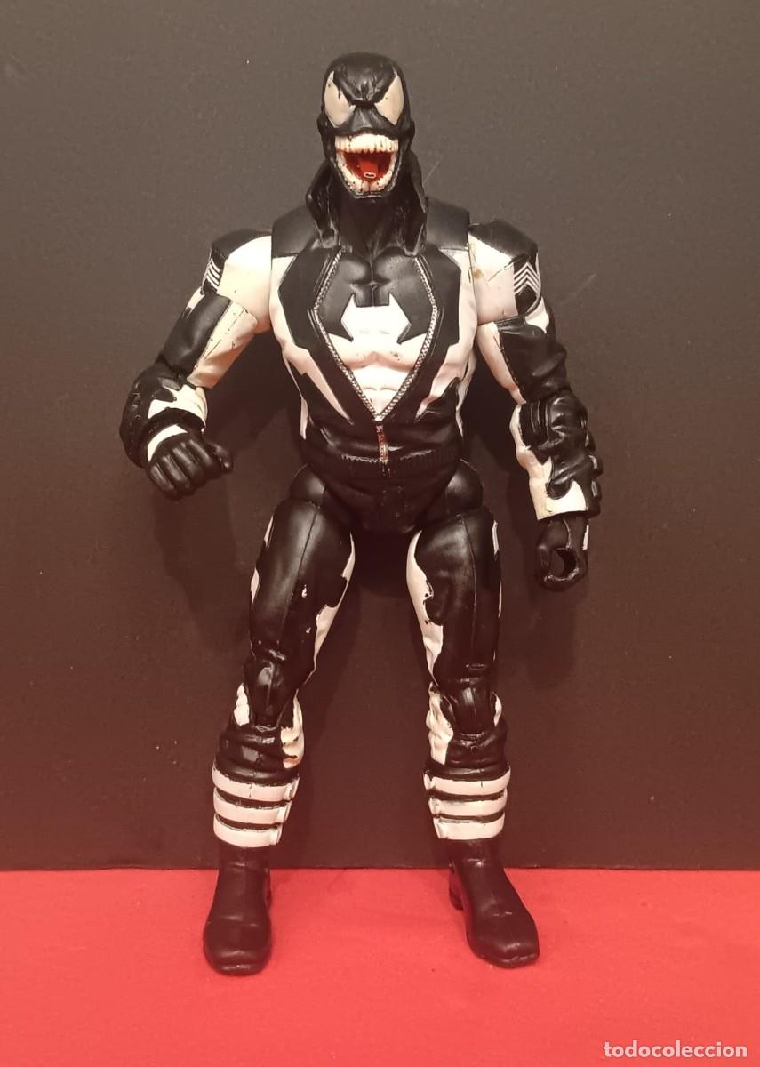 Figuras y Mu&ntilde;ecos Marvel: FIGURA SERIE SPIDERMAN MARVE VENOM XTREME CYCLE TOY BIZ 2006