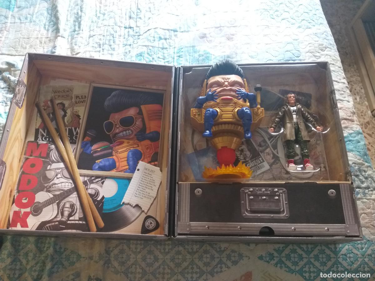 Figuras y Mu&ntilde;ecos Marvel: MODOK DOMINATION TOUR ESPECIAL EDITION MARVEL LEGENDS BOX HULK SHIELD VENGADORES