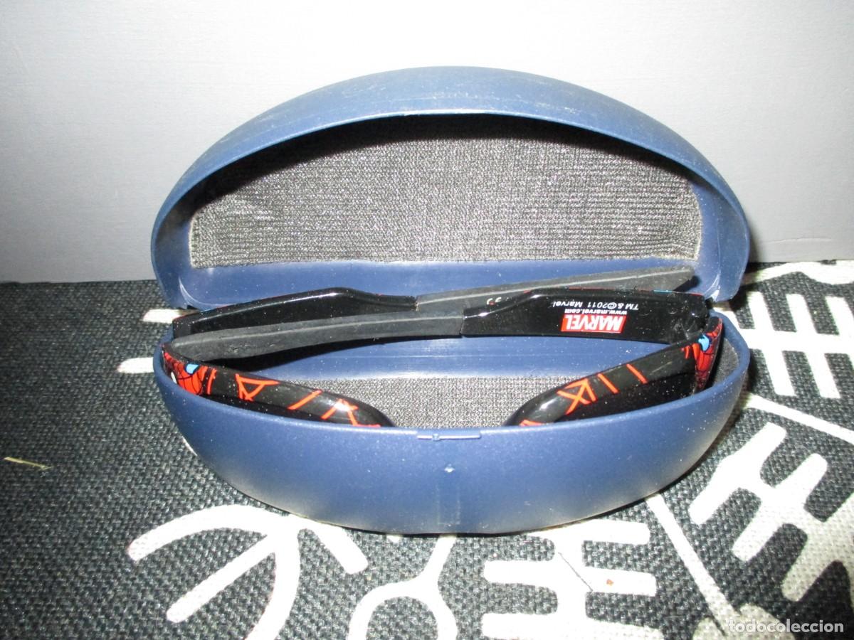 Figuras y mu&ntilde;ecos Marvel: 442- Gafas de Sol Spider-Man Marvel (H&M) + Funda R&iacute;gida - Impecables - Foto 2