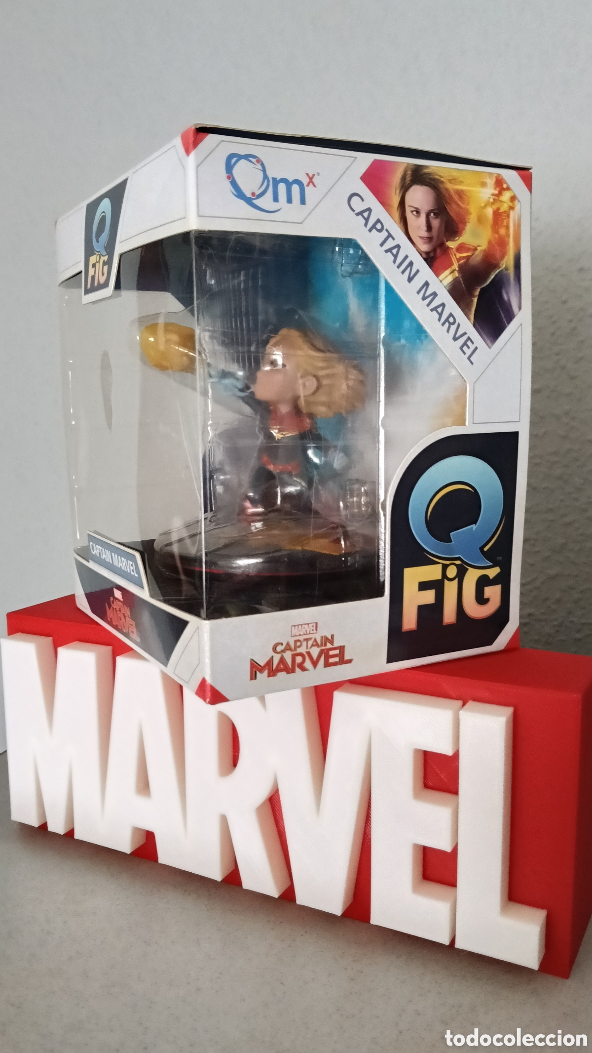 Figuras y mu&ntilde;ecos Marvel: Figura coleccionable de Capitana Marvel de la l&iacute;nea Q-Fig de Quantum Mechanix, - Foto 3