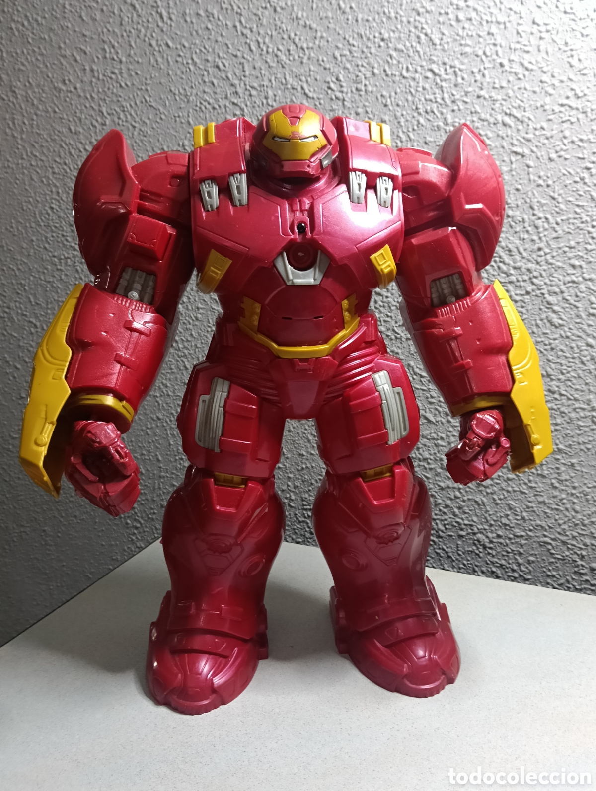 Figuras y Mu&ntilde;ecos Marvel: Se trata de una figura coleccionable de Hulkbuster de Marvel, i
