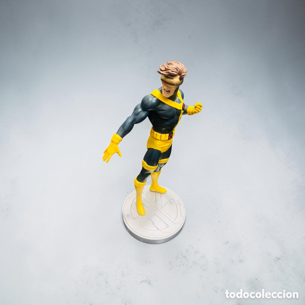 Figuras y Mu&ntilde;ecos Marvel: Figura edici&oacute;n limitada Cyclops X Men a&ntilde;o 2002