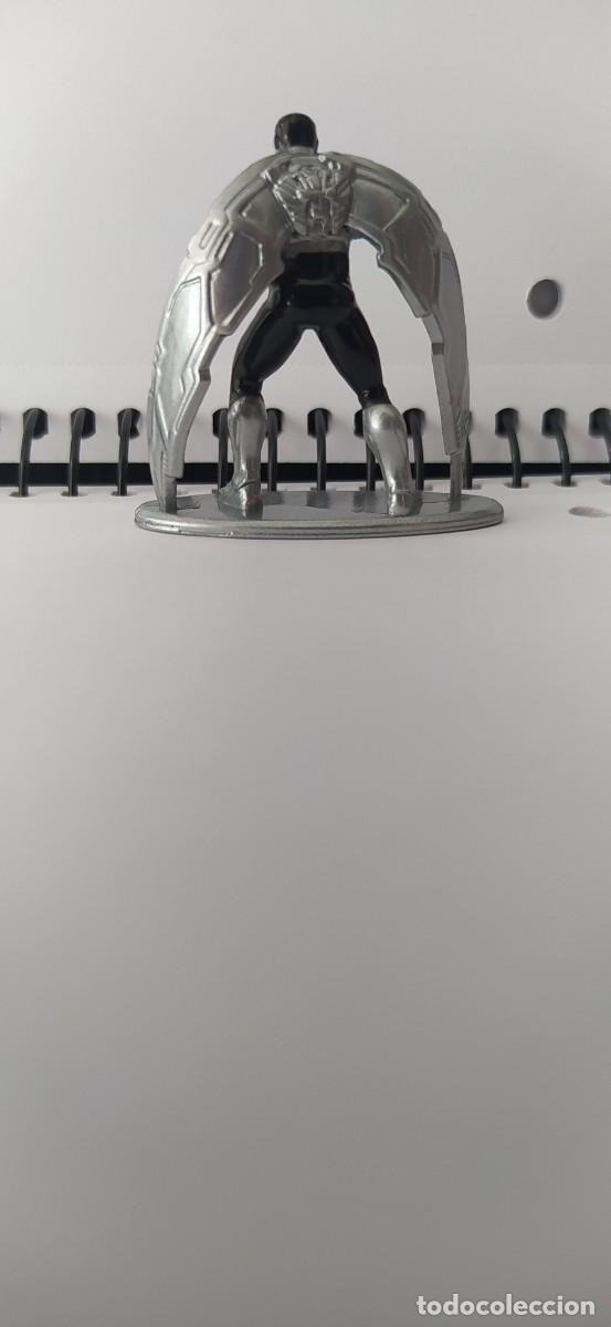 Figuras y mu&ntilde;ecos Marvel: FIGURA METAL HALC&Oacute;N MARVEL - Foto 2
