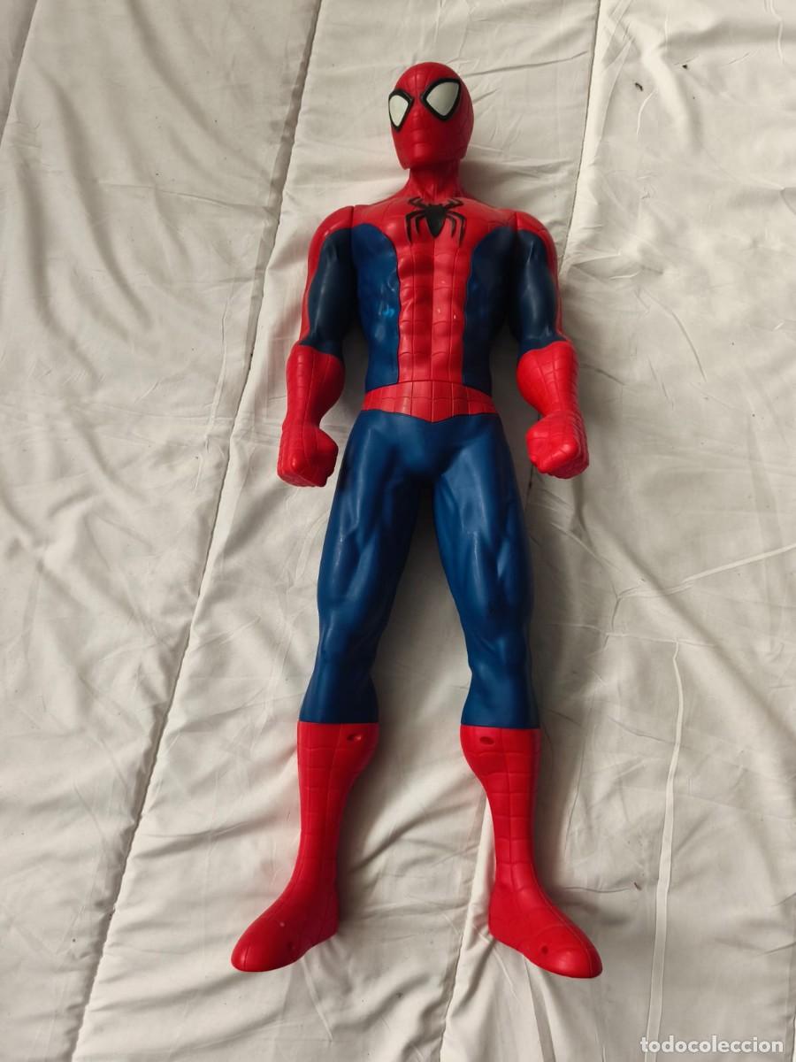 Figuras y mu&ntilde;ecos Marvel: Spider-Man . Gigante . 80 cm . Marvel . Articulado . ⁠2014 Hasbro.