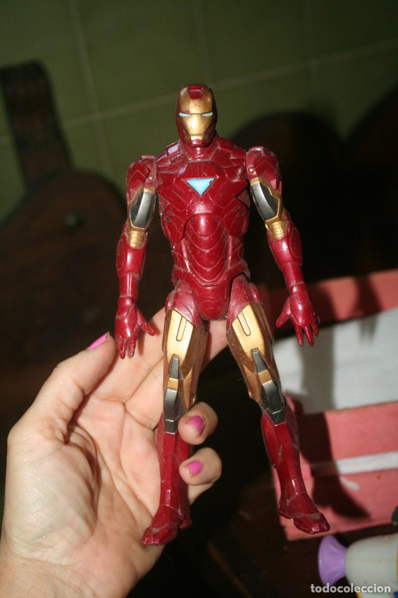 Figuras y mu&ntilde;ecos Marvel: antiguo mu&ntilde;eco iron man marvel 2011 - Foto 1