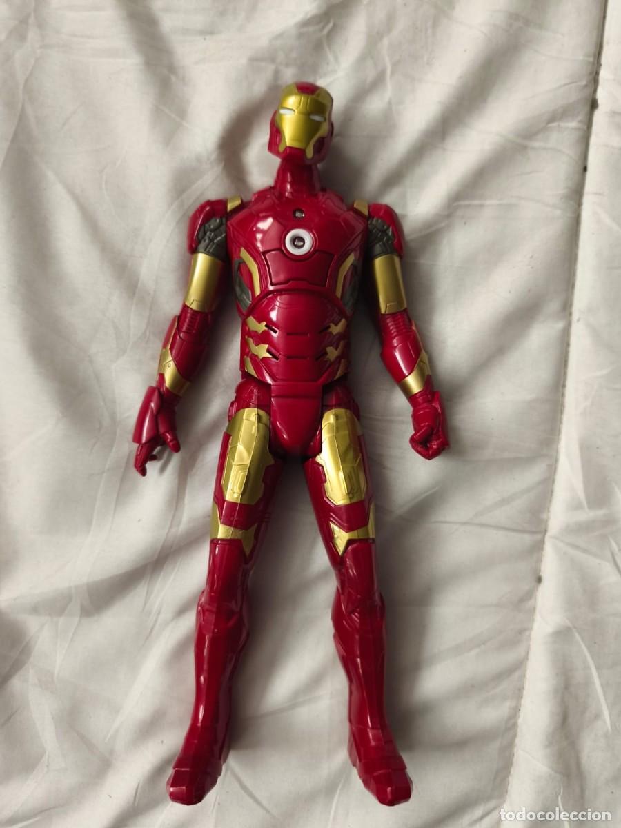 Figure e Bambolotti Marvel: Iron Man . Mark 43. Titan Hero Tech. Electr&oacute;nico . Hasbro 2016 . Marvel. 30 cm.