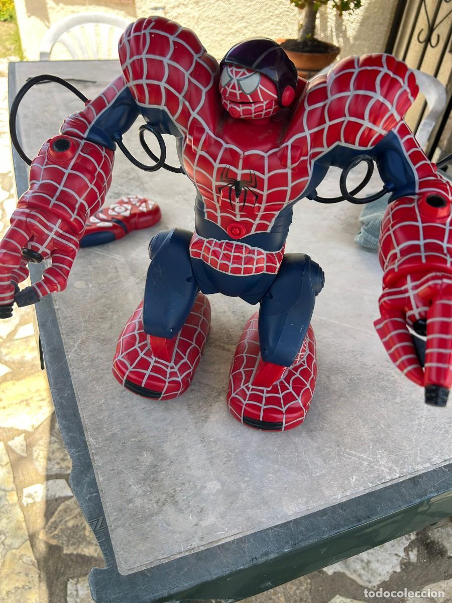 Figuras y mu&ntilde;ecos Marvel: Robot Spiderman Marvel Robosapien