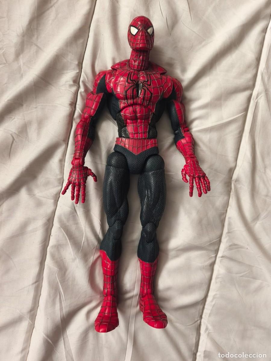 Figuras y mu&ntilde;ecos Marvel: Spider-Man 2 . 45 cm alto. 67 puntos m&oacute;viles . Super Poseable 18 pulgadas. Marvel 2003 .Toy Biz