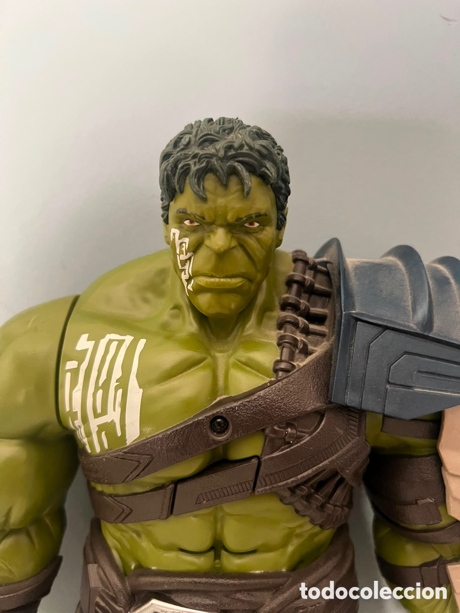 Figuras y mu&ntilde;ecos Marvel: Figura Hulk Gladiador Elect Series 36cm - Foto 3