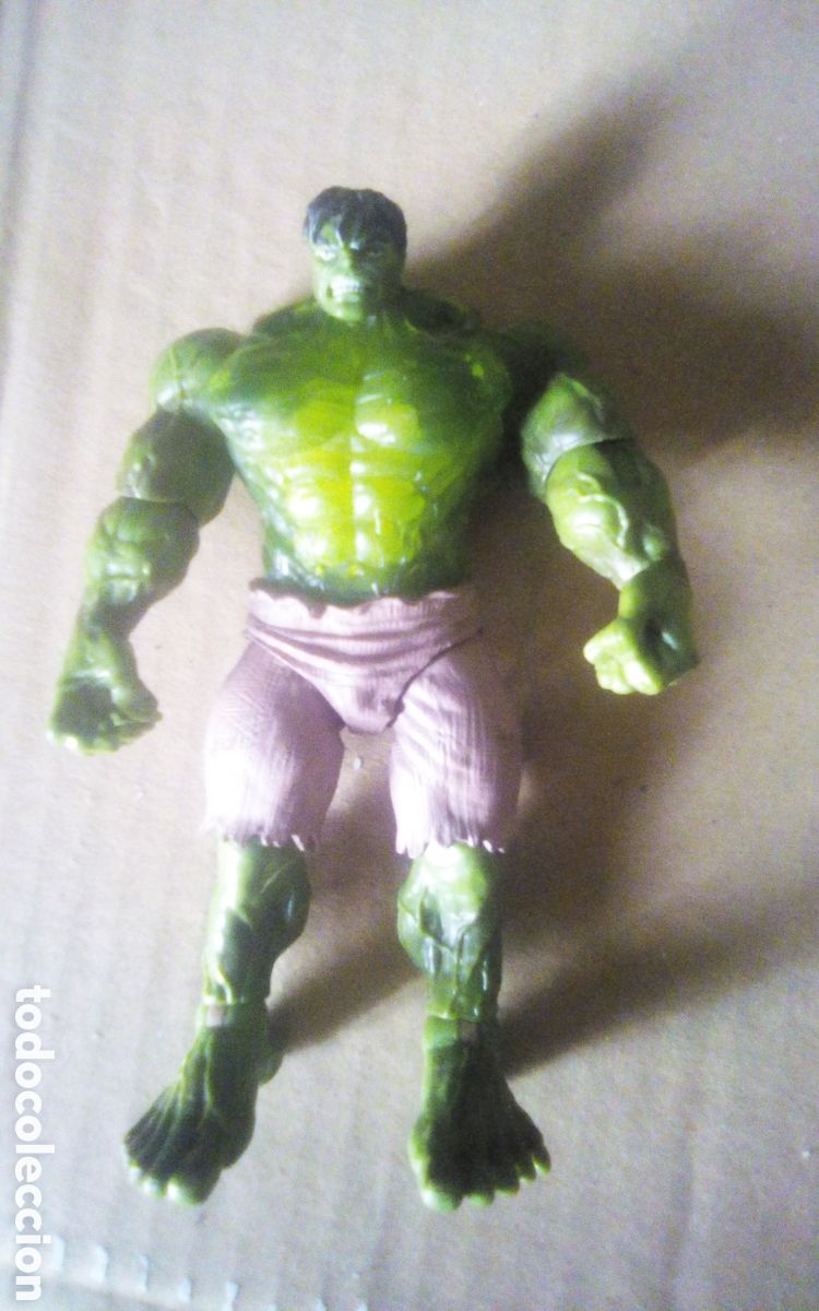 Figuras y mu&ntilde;ecos Marvel: La Masa. The Hulk. &copy; & TM Marvel 2007. C-082B. &copy; Hasbro 2007. 81401. Mide 15 cm., a cambiar pilas.